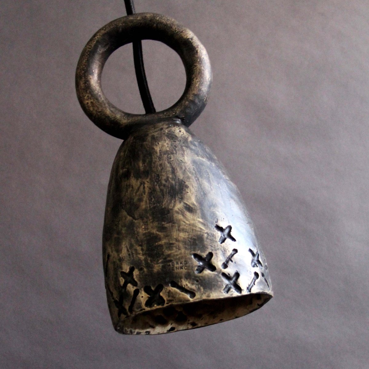 ONE BELL lamp