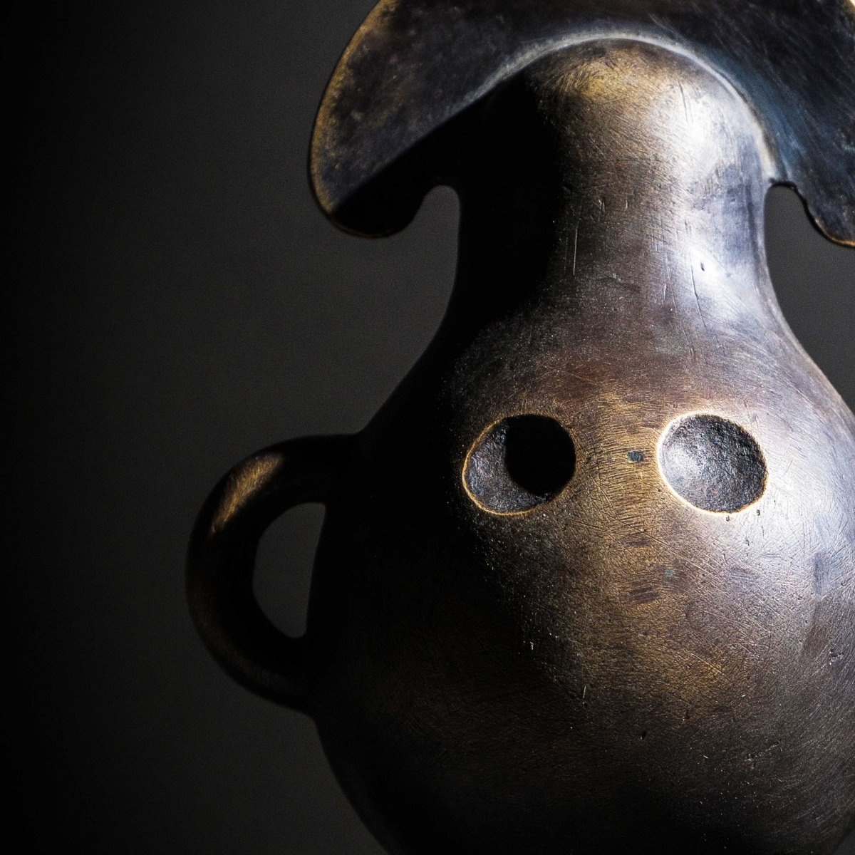 SHURA bronze patina